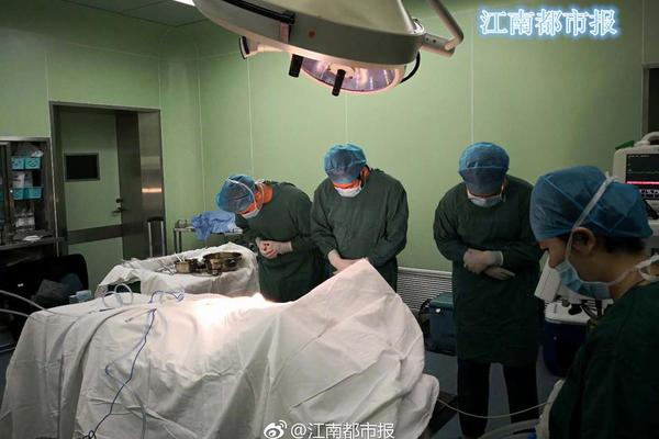 破晓传说琳薇尔道具学士称号怎么解锁