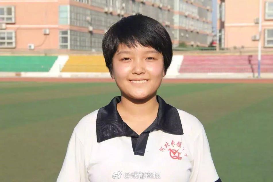 原神神里绫华是谁
